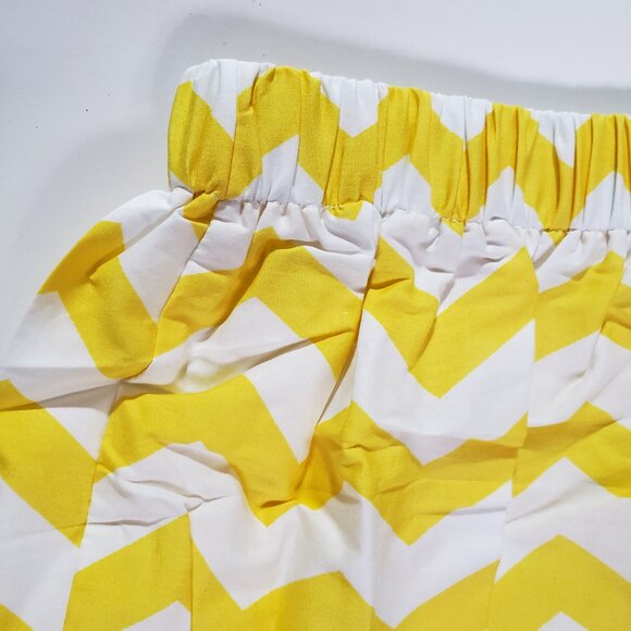 3/$20 yellow white chevron toddler girl elastic waist skirt, size 110 or 4T - Picture 2 of 7